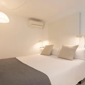 Roca Plana Aparthotel Es Pujols