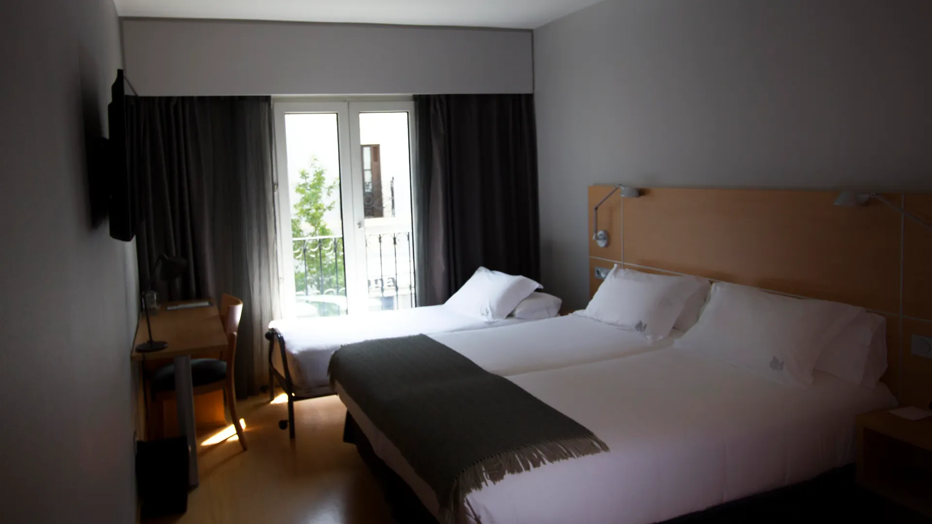 Hotel Jauregui 혼다리비아 3*,  스페인